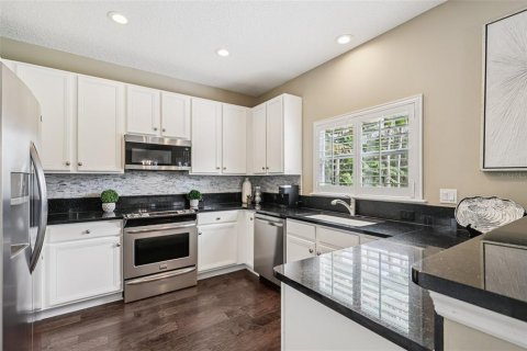 House in Ponte Vedra Beach, Florida 4 bedrooms, 248.33 sq.m. № 1910583 - photo 12