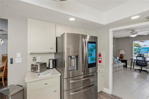 Villa ou maison à vendre à Punta Gorda, Floride: 4 chambres, 227.8 m2 № 2147512 - photo 22