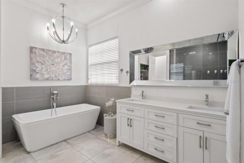Casa en venta en Windermere, Florida, 5 dormitorios, 311.97 m2 № 1919104 - foto 21