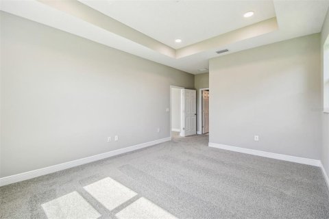 House in Spring Hill, Florida 4 bedrooms, 263.38 sq.m. № 1608325 - photo 18