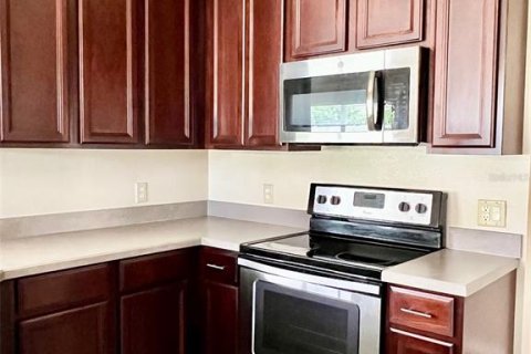 Villa ou maison à louer à Kissimmee, Floride: 4 chambres, 191.84 m2 № 1800109 - photo 22