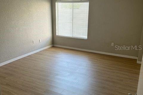 Apartamento en alquiler en Saint Petersburg, Florida, 1 dormitorio, 70.61 m2 № 1829936 - foto 7