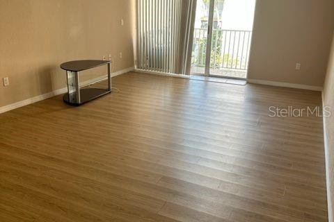 Apartamento en alquiler en Saint Petersburg, Florida, 1 dormitorio, 70.61 m2 № 1829936 - foto 6