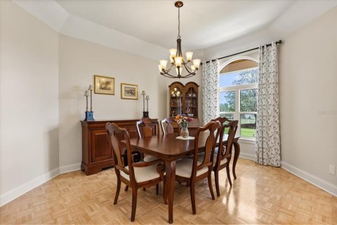 House in New Smyrna Beach, Florida 7 bedrooms, 533.91 sq.m. № 1670210 - photo 16