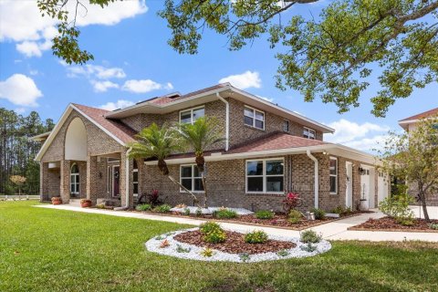 House in New Smyrna Beach, Florida 7 bedrooms, 533.91 sq.m. № 1670210 - photo 7