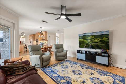 House in New Smyrna Beach, Florida 7 bedrooms, 533.91 sq.m. № 1670210 - photo 23