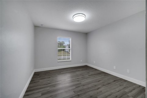 House in Palm Bay, Florida 3 bedrooms, 130.99 sq.m. № 1520745 - photo 25