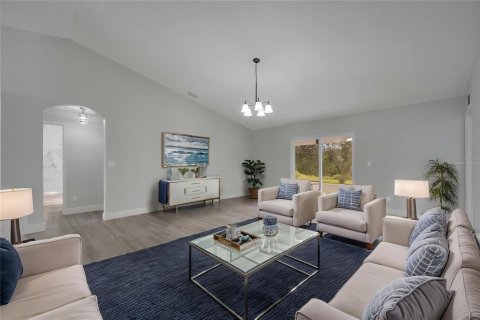 House in Palm Bay, Florida 3 bedrooms, 130.99 sq.m. № 1520745 - photo 20