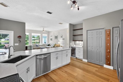 Villa ou maison à vendre à Bradenton, Floride: 4 chambres, 228.73 m2 № 1789039 - photo 10