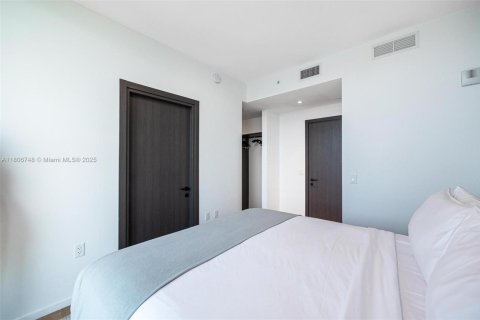 Купить кондоминиум в Майами, Флорида 3 спальни, 105.44м2, № 1962406 - фото 15