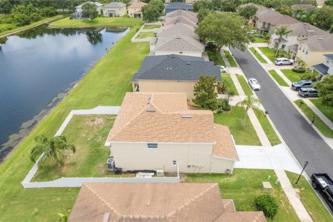 House in Land O' Lakes, Florida 4 bedrooms, 251.58 sq.m. № 1833590 - photo 7