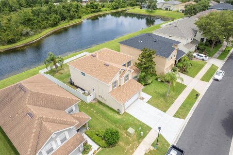 House in Land O' Lakes, Florida 4 bedrooms, 251.58 sq.m. № 1833590 - photo 6