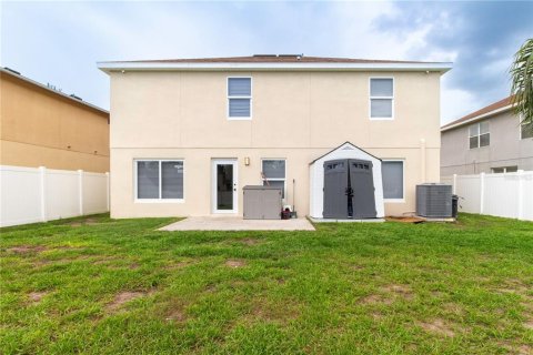 House in Land O' Lakes, Florida 4 bedrooms, 251.58 sq.m. № 1833590 - photo 19