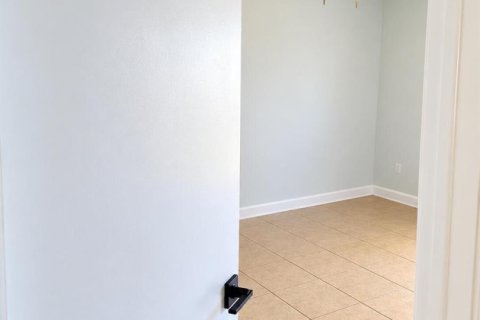 Copropriété à vendre à Hialeah, Floride: 2 chambres, 83.61 m2 № 2421574 - photo 28