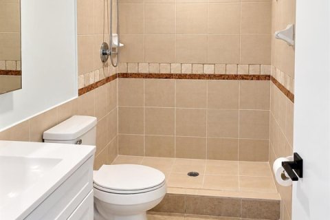 Copropriété à vendre à Hialeah, Floride: 2 chambres, 83.61 m2 № 2421574 - photo 5