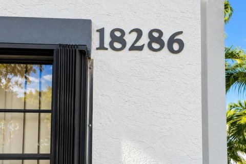 Copropriété à vendre à Hialeah, Floride: 2 chambres, 83.61 m2 № 2421574 - photo 14