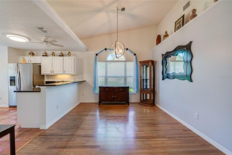 Villa ou maison à vendre à Port Orange, Floride: 2 chambres, 134.71 m2 № 2125146 - photo 19