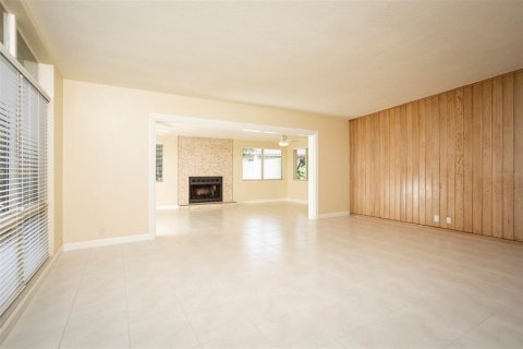 House in Winter Park, Florida 3 bedrooms, 199.55 sq.m. № 2108503 - photo 7