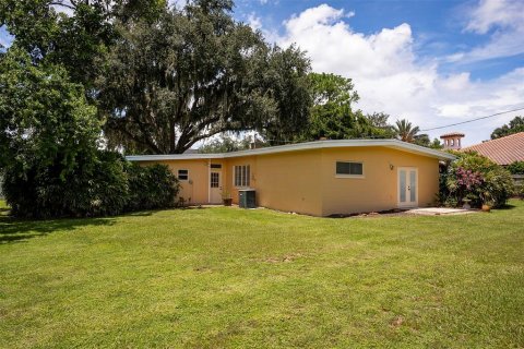 House in Winter Park, Florida 3 bedrooms, 199.55 sq.m. № 2108503 - photo 18