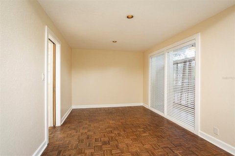 House in Winter Park, Florida 3 bedrooms, 199.55 sq.m. № 2108503 - photo 10