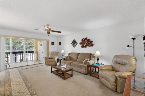 Copropriété à louer à Englewood, Floride: 2 chambres, 106.19 m2 № 2149564 - photo 2