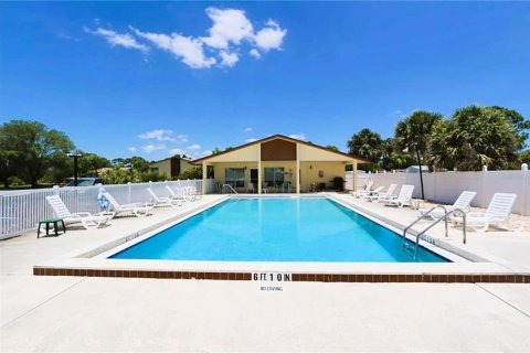 Copropriété à louer à Englewood, Floride: 2 chambres, 106.19 m2 № 2149564 - photo 20