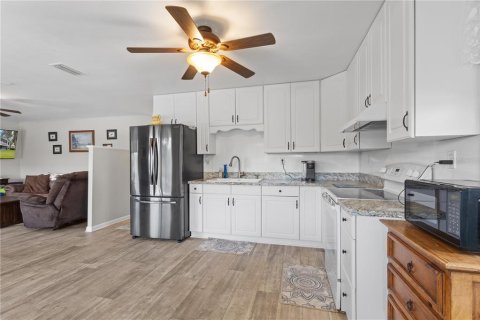 Casa en venta en Old Town, Florida, 2 dormitorios, 83.61 m2 № 2412648 - foto 7
