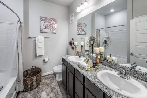 Apartamento en alquiler en Davenport, Florida, 2 dormitorios, 124.21 m2 № 1555505 - foto 16