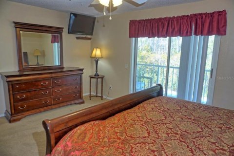 Townhouse in Lutz, Florida 2 bedrooms, 146.23 sq.m. № 2144797 - photo 18