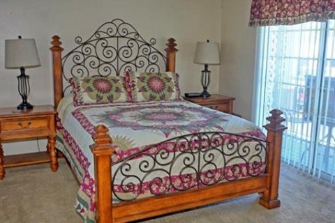 Townhouse in Lutz, Florida 2 bedrooms, 146.23 sq.m. № 2144797 - photo 26