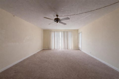 Condo in Punta Gorda, Florida, 3 bedrooms № 2102801 - photo 18