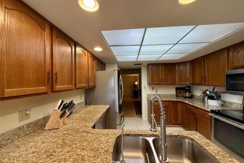 Condo in Punta Gorda, Florida, 3 bedrooms № 2102801 - photo 10