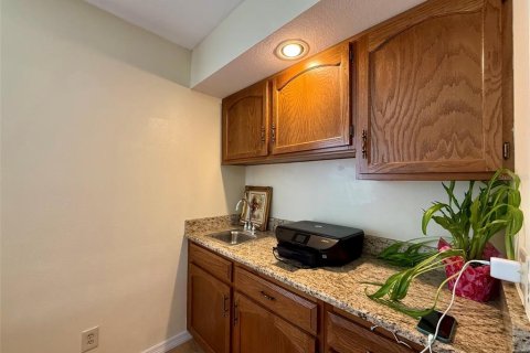 Condo in Punta Gorda, Florida, 3 bedrooms № 2102801 - photo 15