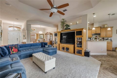 Casa en venta en New Smyrna Beach, Florida, 4 dormitorios, 190.45 m2 № 2143055 - foto 5