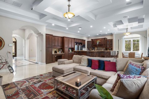 House in Delray Beach, Florida 5 bedrooms, 507.62 sq.m. № 2399856 - photo 14
