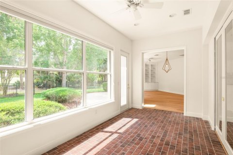 House in Longwood, Florida 4 bedrooms, 286.88 sq.m. № 1760017 - photo 21