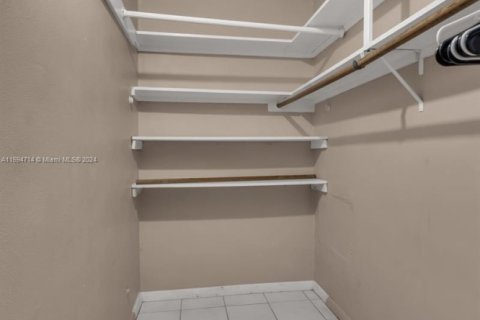 Villa ou maison à vendre à North Miami, Floride: 2 chambres, 142.51 m2 № 1920046 - photo 20