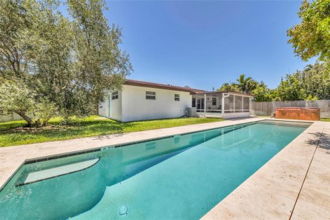 Villa ou maison à Pompano Beach, Floride 3 chambres, 110.09 m2 № 2177349