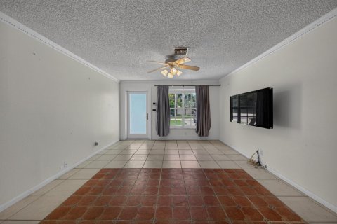 Villa ou maison à vendre à Pompano Beach, Floride: 3 chambres, 110.09 m2 № 2177349 - photo 17