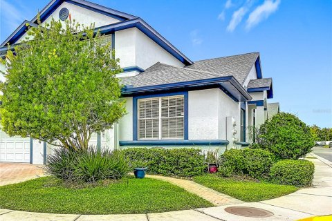 Touwnhouse à vendre à Valrico, Floride: 3 chambres, 154.4 m2 № 2407072 - photo 4