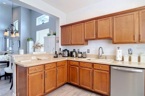 Touwnhouse à vendre à Valrico, Floride: 3 chambres, 154.4 m2 № 2407072 - photo 24