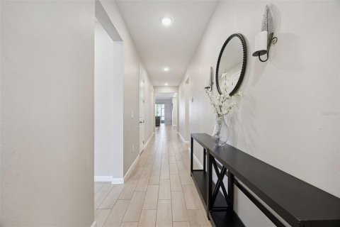 Villa ou maison à vendre à Clermont, Floride: 4 chambres, 192.77 m2 № 2344540 - photo 3