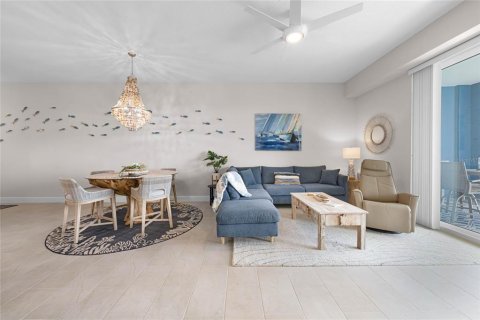 Copropriété à louer à New Smyrna Beach, Floride: 2 chambres, 128.58 m2 № 1393794 - photo 12
