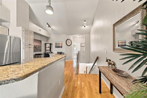 Condominio en venta en Tampa, Florida, 2 dormitorios, 99.22 m2 № 2420191 - foto 7