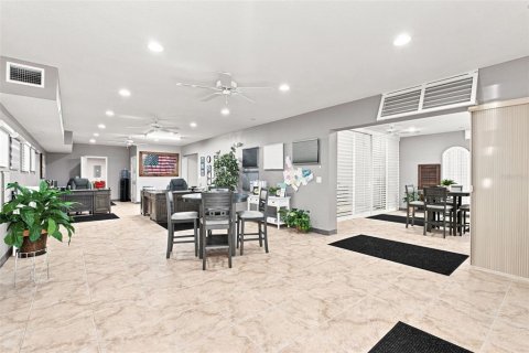 Propiedad comercial en venta en Port Charlotte, Florida, 234.11 m2 № 2380629 - foto 16