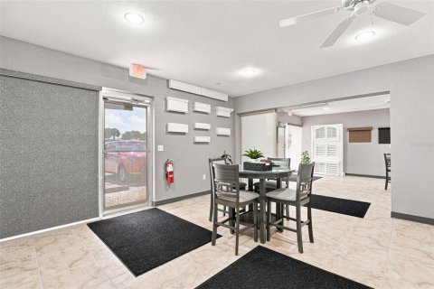 Propiedad comercial en venta en Port Charlotte, Florida, 234.11 m2 № 2380629 - foto 18