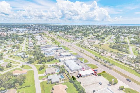 Propiedad comercial en venta en Port Charlotte, Florida, 234.11 m2 № 2380629 - foto 6