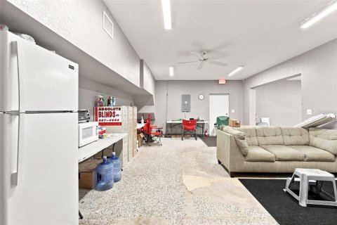 Propiedad comercial en venta en Port Charlotte, Florida, 234.11 m2 № 2380629 - foto 26
