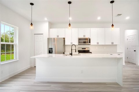 House in Ocala, Florida 4 bedrooms, 164.81 sq.m. № 1875987 - photo 6