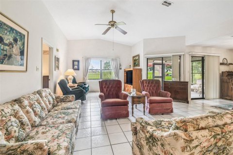 House in Lakeland, Florida 2 bedrooms, 122.45 sq.m. № 1918540 - photo 19
